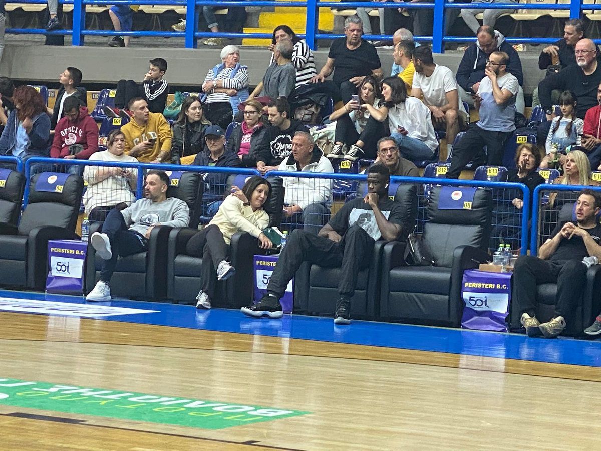 Ο Μουστάφα Φαλ βλέπει Περιστέρι – ΑΕΚ (vid)