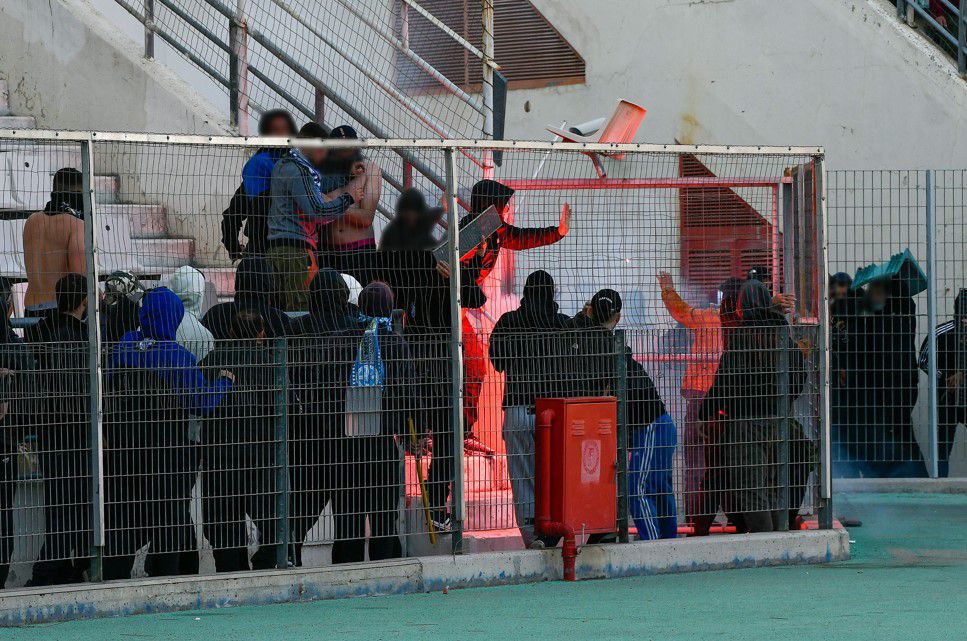 Το βίντεο των επεισοδίων στον Βόλο – Απούσα η αστυνομία (vid + gallery)