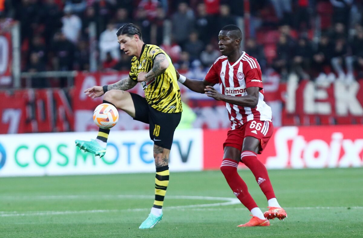 Ο Τσούμπερ είναι το απόλυτο φαβορί για αντί – Αραούχο στο Καραϊσκάκη