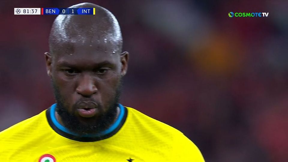 Μπενφίκα – Ίντερ: Γκολ για την Ίντερ από την άσπρη βούλα με τον Λουκάκου (vid)