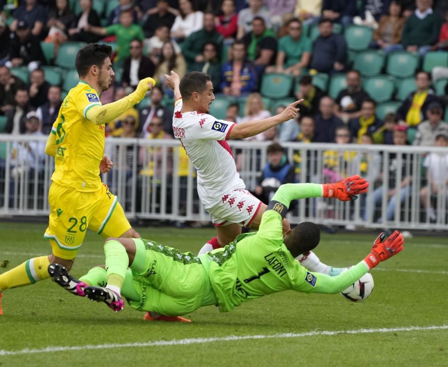 Στην ισοπαλία έμεινε η Μονακό κόντρα στη Ναντ – Νίκη παραμονής για Οσέρ