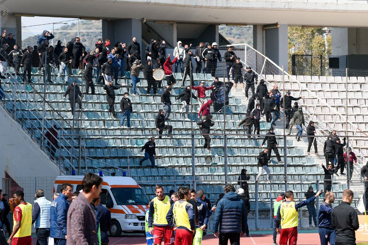 Οριστική διακοπή στο Νίκη Βόλου – ΑΕΛ λόγω επεισοδίων