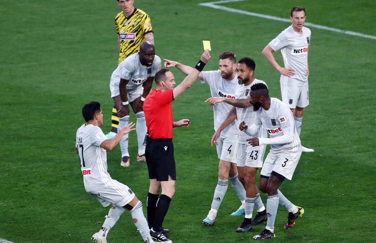 Τρομερή ένταση στην OPAP Arena με τους παίκτες των δύο ομάδων – «Κόφτε το» έλεγε ο Διαμαντόπουλος (vid)