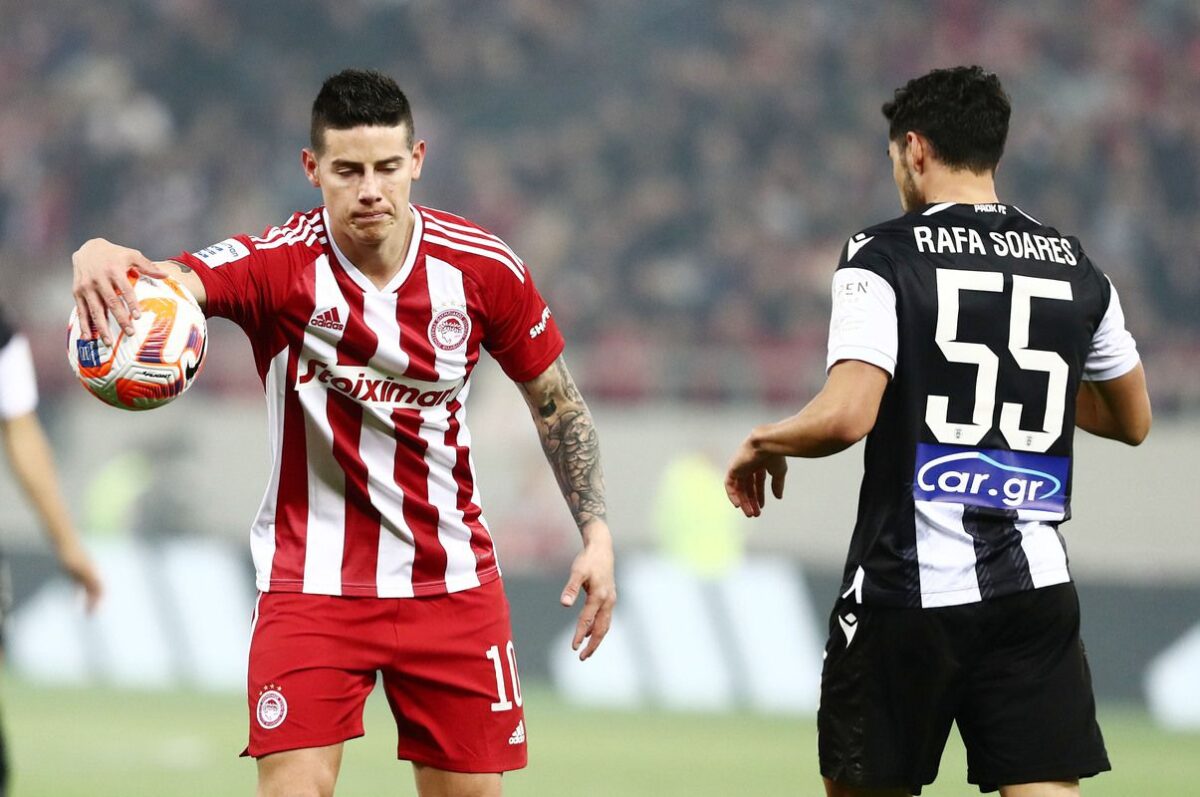 «Θα έπρεπε να σκέφτεται ήδη την απόσυρση»: Δημοσιογράφος από την Κολομβία τα… χώνει σε Χάμες και ελληνικό ποδόσφαιρο