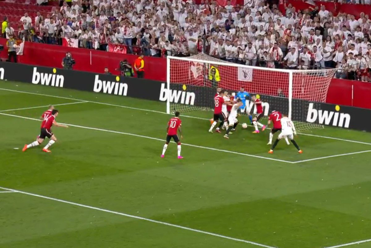 Μια ανάσα από το τρίτο γκολ η Σεβίλλη που έχασε το… άχαστο! (vid)