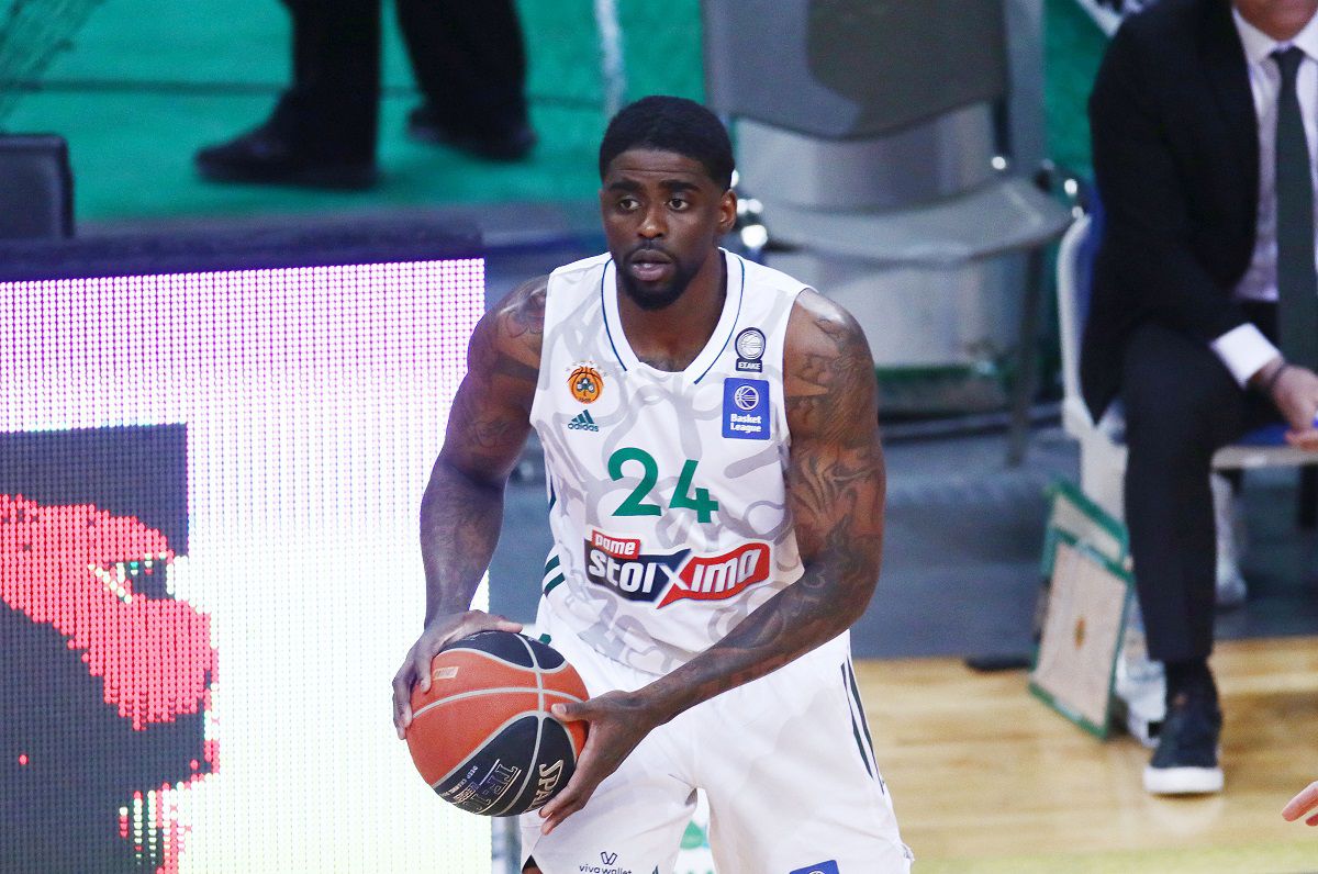 Πήρε θέση ο Μπέικον μετά την τιμωρία του – «Mε έχουν παρεξηγήσει τόσο πολύ που δεν βγάζει νόημα» (vid)