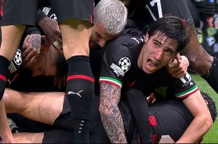 Η Μίλαν προκρίθηκε στα ημιτελικά του Champions League έπειτα από 16 χρόνια