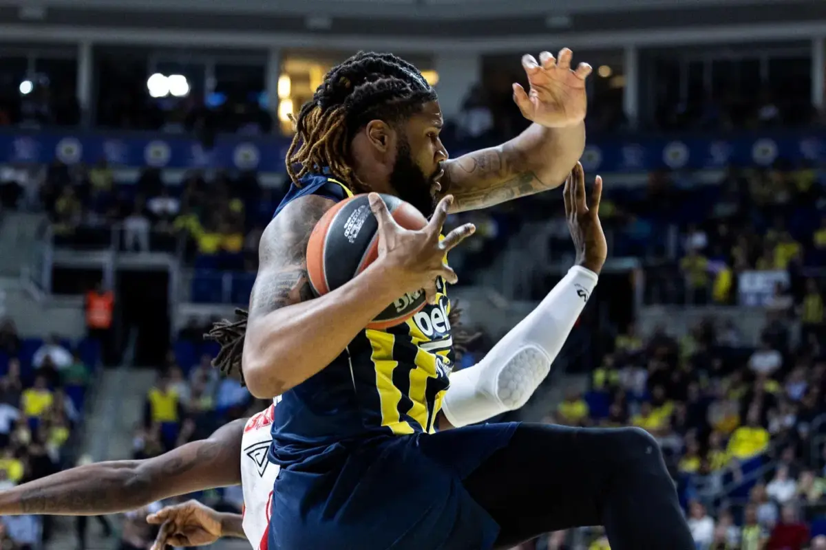 Ολυμπιακός – Φενέρμπαχτσε: Χωρίς Μπούκερ στο ΣΕΦ οι Τούρκοι