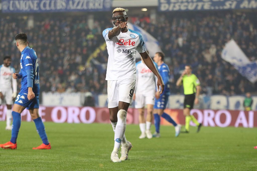 Ο Οσιμέν τέθηκε νοκ άουτ και για τον προημιτελικό με τη Μίλαν στο Champions League