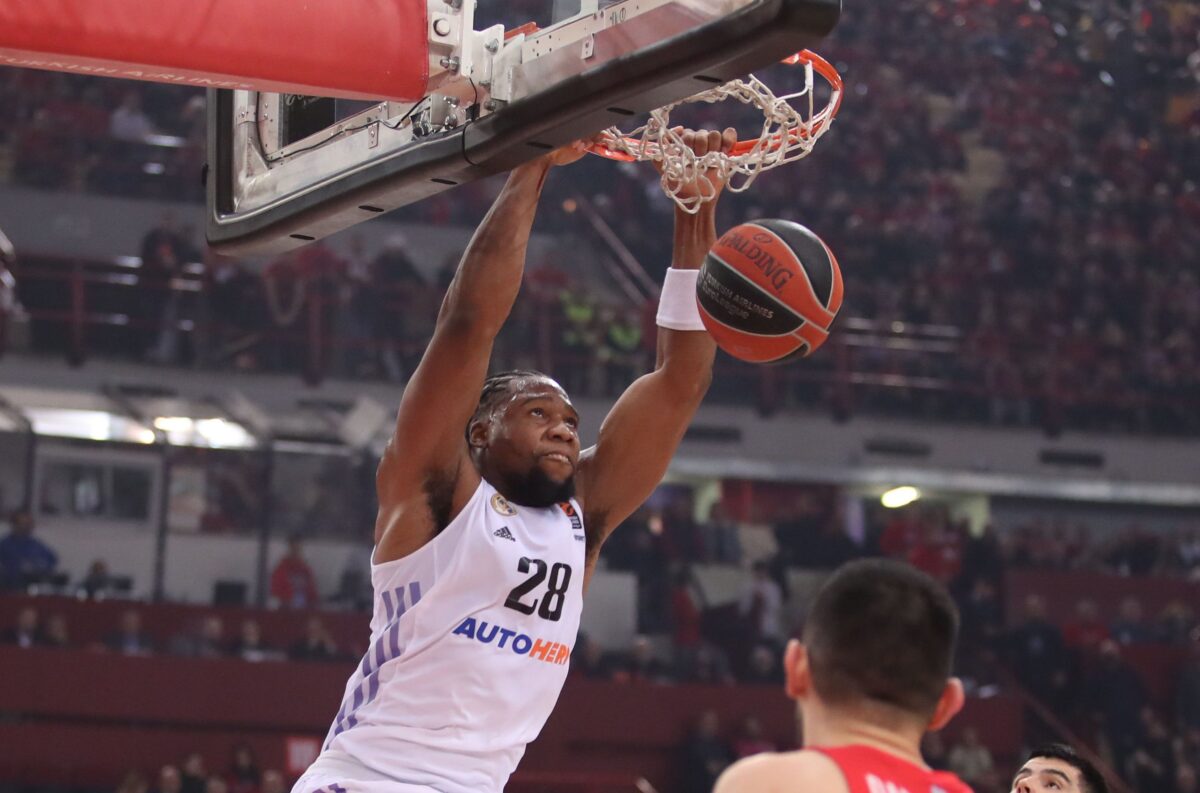 Η Ρεάλ δεν τιμώρησε τον Γιαμπουσέλε, έπαιξε στη νίκη επί της Σαραγόσα