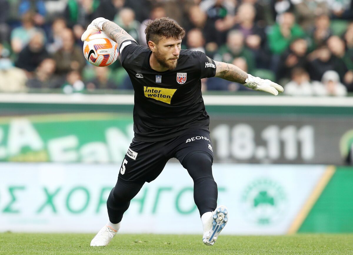 Ο Αχιλλέας Μπέος έδωσε εντολή για άμεση διακοπή συμβολαίου σε Κλέιμαν-Εσκοβάλ