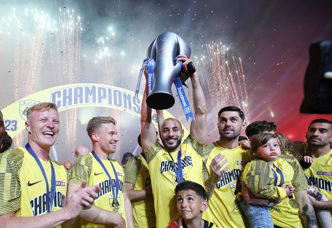 Το 13ο πρωτάθλημα της ΑΕΚ – Η «Χρυσή Βίβλος» της Super League
