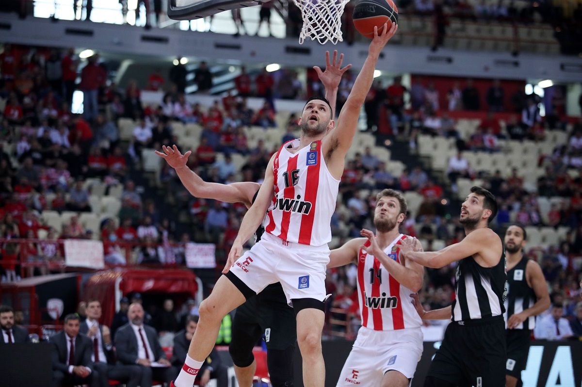 Νίκη και πρόκριση στους τελικούς επιθυμεί ο Ολυμπιακός στο ΣΕΦ κόντρα στον ΠΑΟΚ