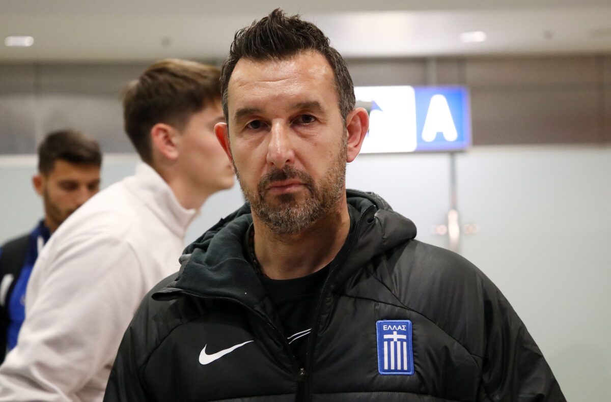 Ο αρχιτέκτονας της επιτυχίας της εθνικής Νέων, Τάσος Θέος στο Sportal: «Υπάρχει ταλέντο, αλλά τα παιδιά πρέπει να μπαίνουν στα βαθιά»