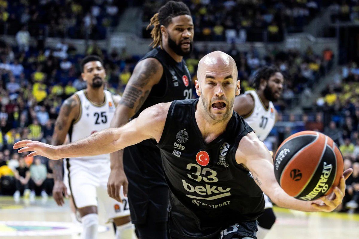 Η Φενέρμπαχτσε διέλυσε με 100άρα τη Βίρτους