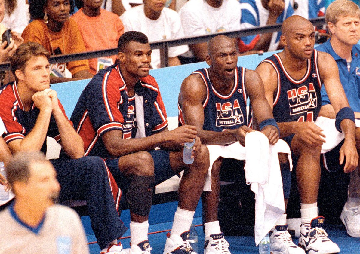 Φανέλα του Τζόρνταν από την Dream Team πωλήθηκε για 3 εκατομμύρια δολάρια (vid)