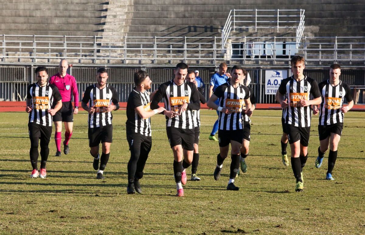 Η FIFA στήριξε 50 απλήρωτους Έλληνες ποδοσφαιριστές – Οι 22 έπαιζαν στη Δόξα Δράμας