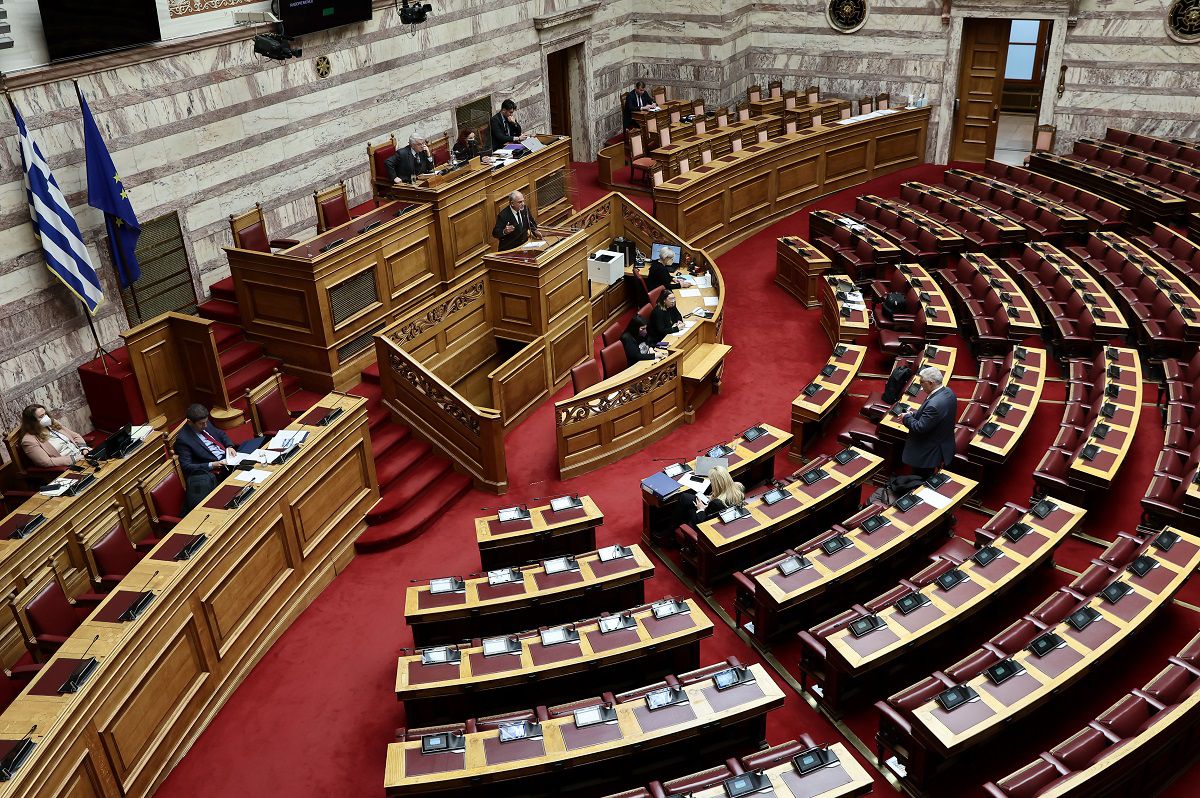 Η μεγάλη νίκη της Νέας Δημοκρατίας, η αποτυχία αυτοδυναμίας και οι νέες εκλογές του Ιουνίου