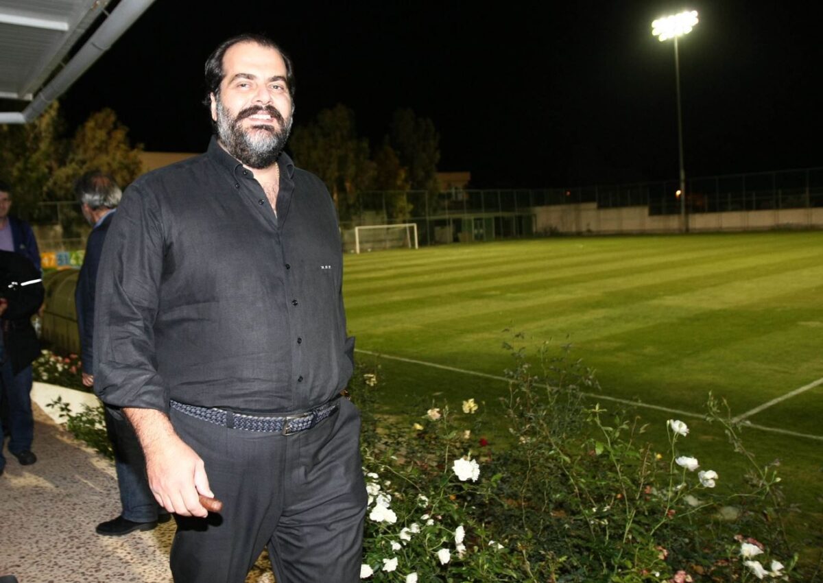 Πατέρας: «Εξαιρετική δουλειά ο Αλαφούζος, παραδέχομαι τον Μελισσανίδη»