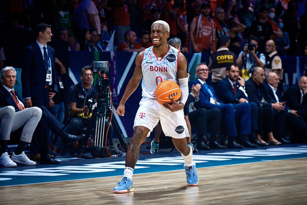 Ο Τι Τζέι Σορτς τα πήρε… όλα με τη Βόννη και πάει στο επόμενο επίπεδο!