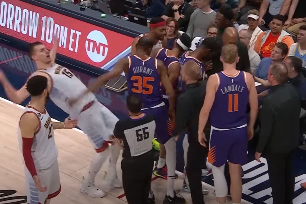 O Γιόκιτς τα… βρήκε με τον Ίσμπια, αλλά παραλίγο να τσακωθεί με τον Ντουράντ (vid)