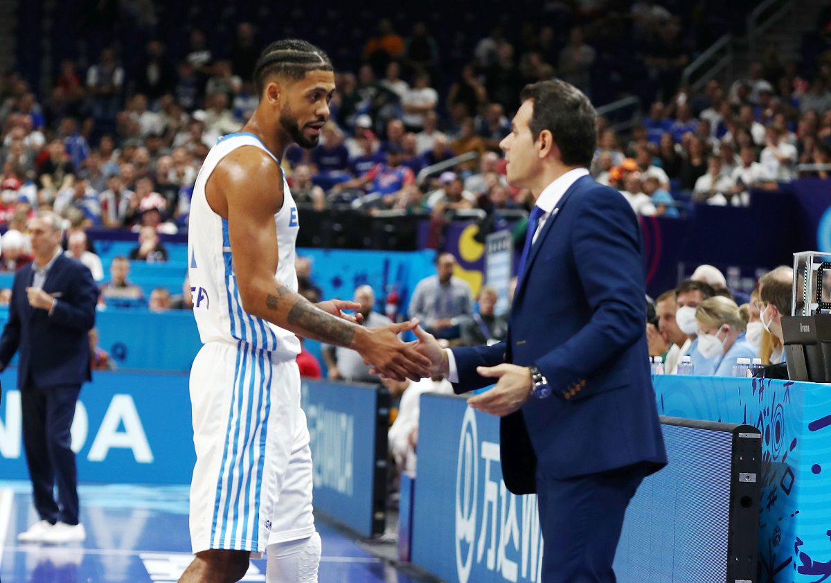 Συμφωνία Ντόρσεϊ-Φενέρμπαχτσε για 1,5 χρόνο και 160.000 δολάρια το μήνα, αποκαλύπτει Τούρκος δημοσιογράφος