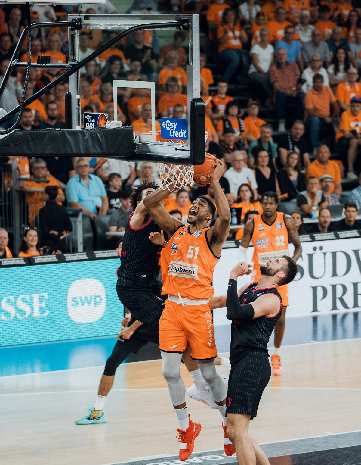 Ουλμ-Βόννη 74-70: Από την 7η θέση στέφθηκε πρωταθλήτρια Γερμανίας!