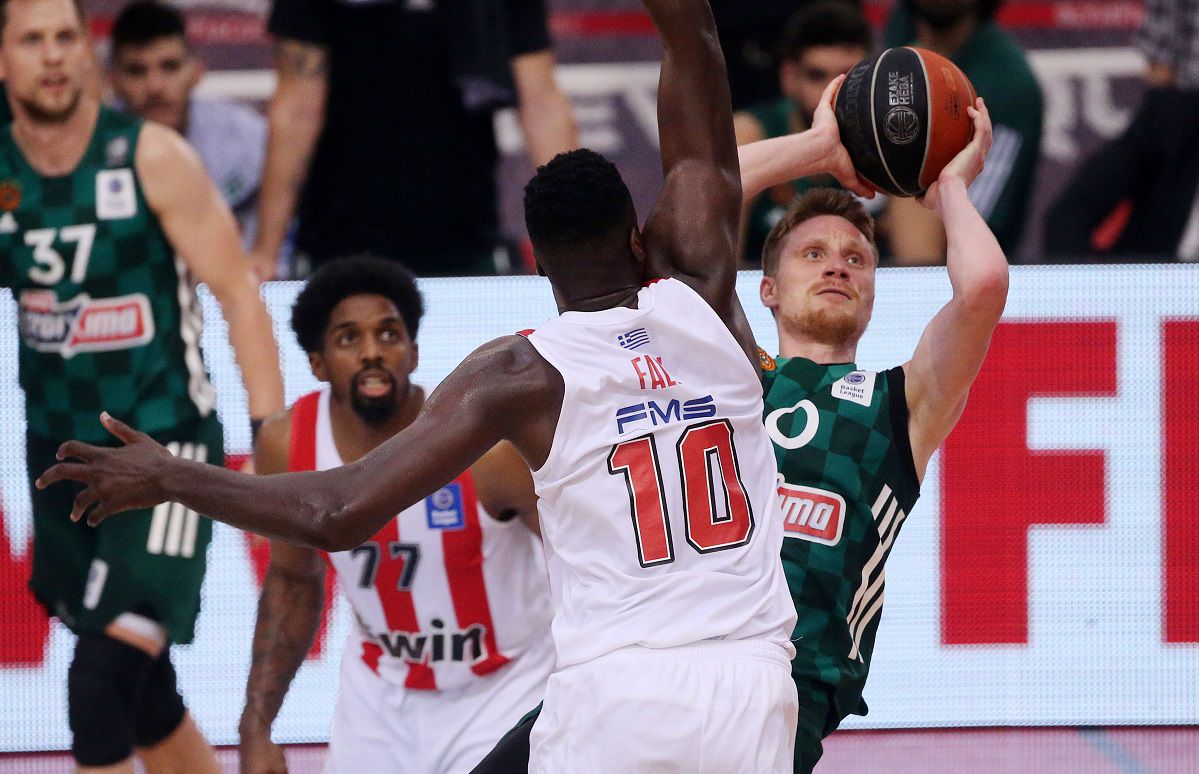 Σχεδόν… πρωταθλητής ο Ολυμπιακός: Πόσες φορές έχασε πρωτάθλημα η ομάδα που προηγήθηκε με 2-1 σε τελικούς