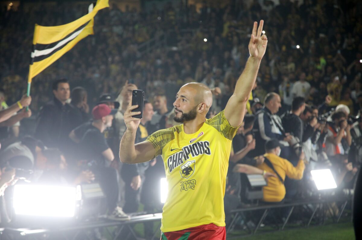 Όσο δεν κλείνει οριστικά το θέμα Άμραμπατ για την ΑΕΚ, όλα θα είναι… ορθάνοιχτα