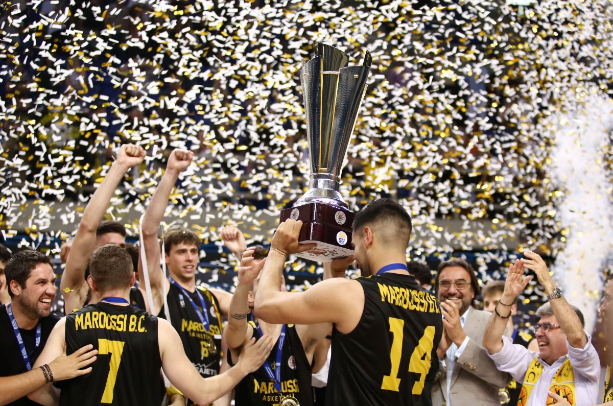 Ο λόγος που οι παίκτες του Αμαρουσίου άφησαν άδειο το τραπέζι που τους περίμενε στα μπουζούκια