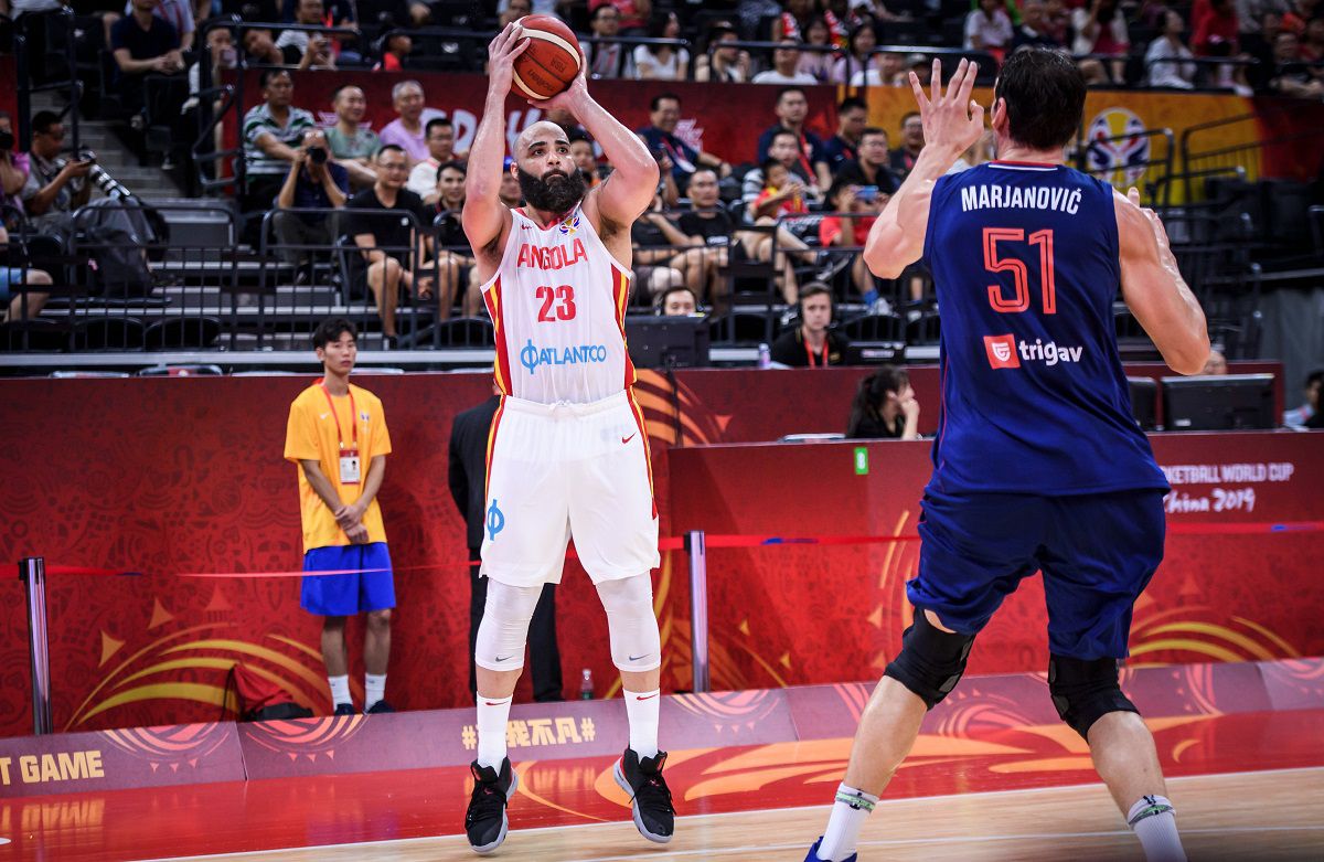 Πέθανε ο Ρέτζι Μουρ