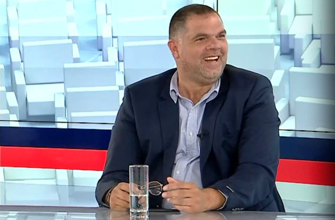 Δημήτρης Παπανικολάου: «Το ΠΑΣΟΚ είναι Ολυμπιακός στο ποδόσφαιρο και Παναθηναϊκός στο μπάσκετ» (vid)