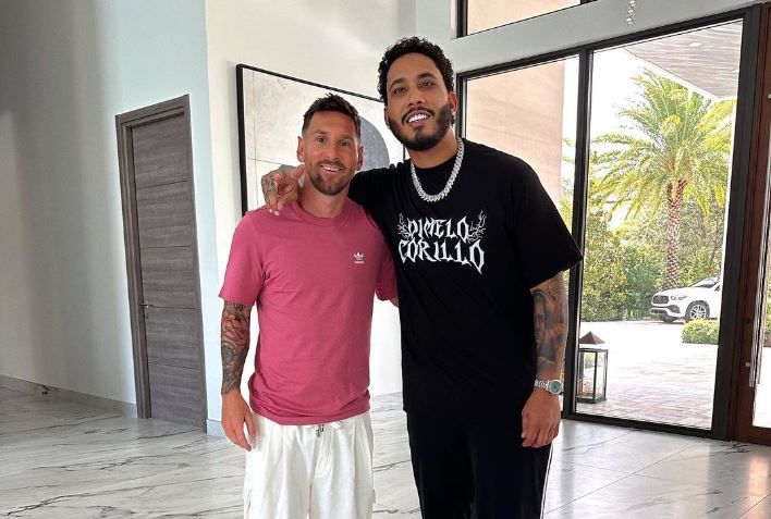 Κομμωτής στο Μαϊάμι σε παράνοια – «Θεέ μου τα κατάφερα, ευλογία που κούρεψα τον Μέσι»