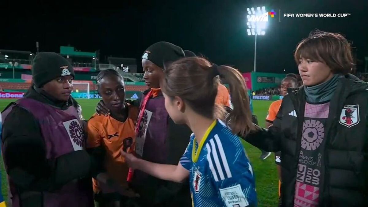 ΤΟ FAIR-PLAY ΤΟΥ ΜΟΥΝΤΙΑΛ – Οι Ιαπωνέζες παρηγόρησαν τις αντιπάλους τους μετά το 5-0!
