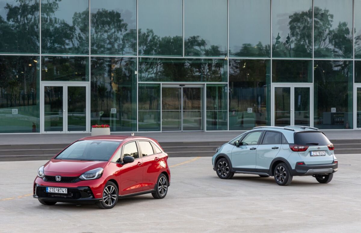 Φρεσκαρίστηκαν τα Honda Jazz και Crosstar
