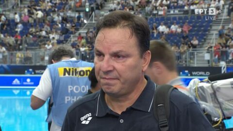 Συγκλόνισε ο Θοδωρής Βλάχος, με δάκρυα στα μάτια ζήτησε συγγνώμη από τους παίκτες του: «Έκανα το μεγαλύτερο λάθος της ζωής μου» (vid)