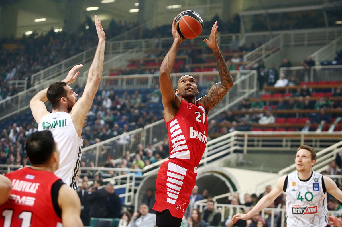 Οι δέκα αναπάντητοι πόντοι του Ολυμπιακού στο δεύτερο δεκάλεπτο (vid)