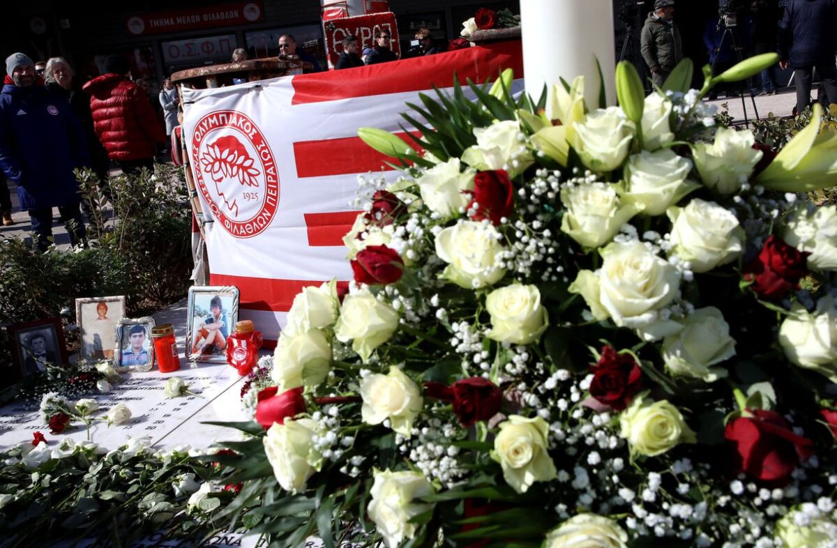 Η συγκινητική κίνηση του παρατηρητή της UEFA στο Ολυμπιακός – Τσουκαρίτσκι για τα θύματα της Θύρας 7