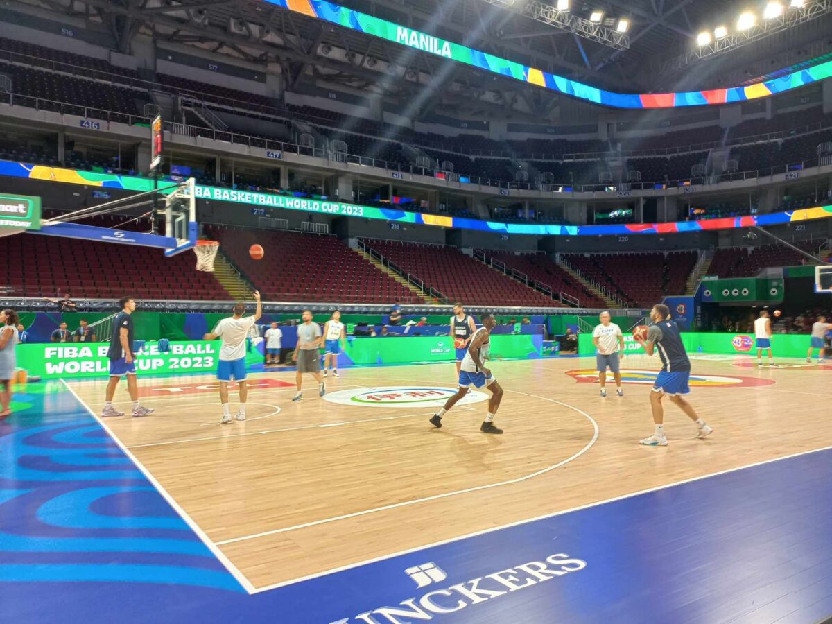 Προπονήθηκαν για πρώτη φορά στην “Mall of Asia Arena” οι διεθνείς μας