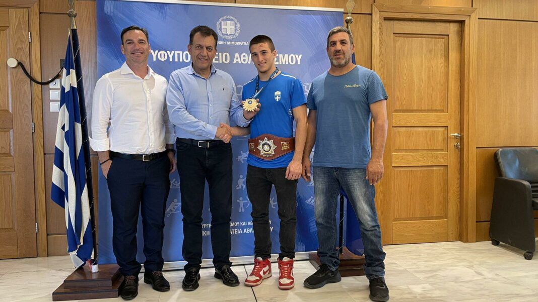 Βρούτσης: «Ο Αρίωνας Κολιτσόπουλος είναι η Ελλάδα που θέλουμε»