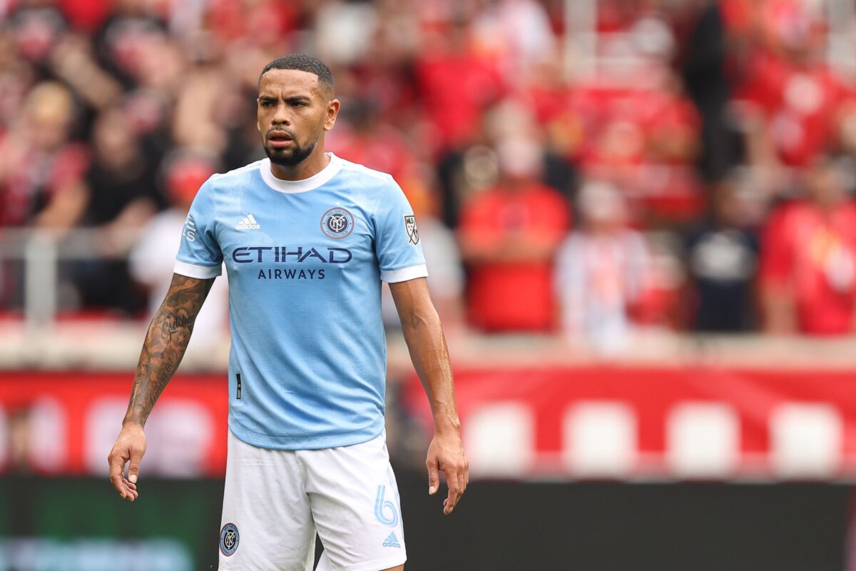 Ο «Iron Man» που ήρθε για να «δέσει» την άμυνα της ΑΕΚ (vids)