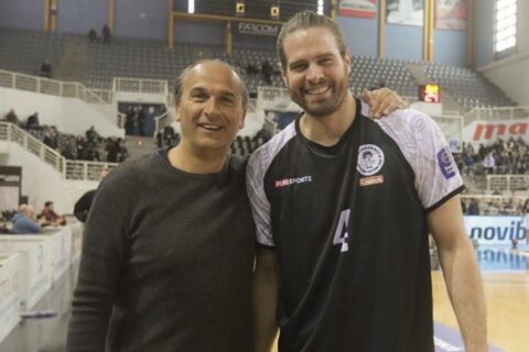 Με Μπόγρη η καλύτερη 5άδα Ελλήνων όλων των εποχών του Πρέλεβιτς – Η επική αντίδραση του 34χρονου σέντερ (vid)