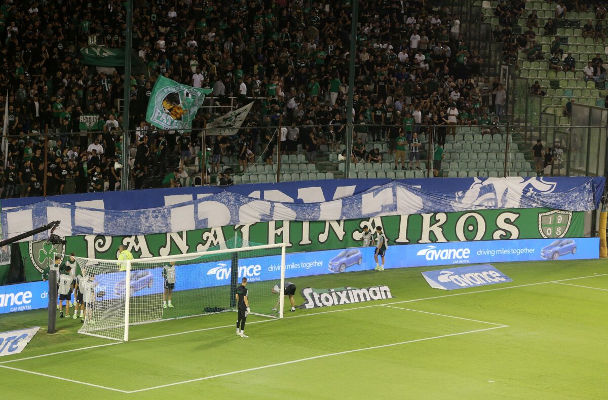 Μεγάλο πανό Bad Blue Boys στη Λεωφόρο