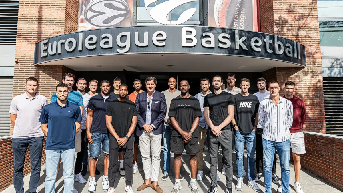 Οι παίκτες της Euroleague συναντήθηκαν με τον Μποντιρόγκα – Πίτερς και Γκριγκόνις εκπροσώπησαν Ολυμπιακό και Παναθηναϊκό