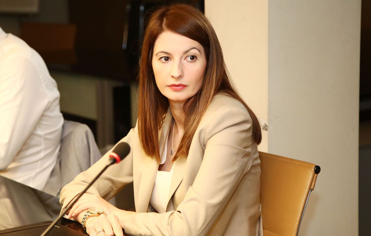 Η ισχύς είναι γένους θηλυκού: Πώς η «Σιδηρά Κυρία» του Ολυμπιακού, Λίνα Σουλούκου, έγινε General Manager στη Ρόμα