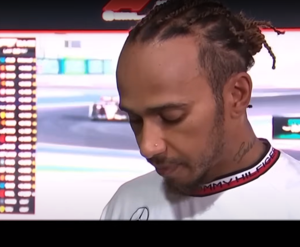 Ο Χάμιλτον άρχισε να περπατάει στην πίστα του Κατάρ και τιμωρήθηκε με βαρύ πρόστιμο