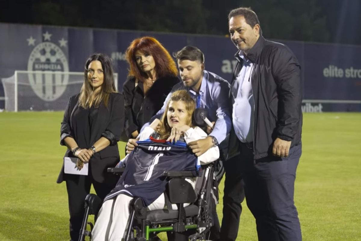 Η ξεχωριστή στιγμή με τη Μυρτώ και το ξέσπασμα στην ισοφάριση του Κηφισιά – ΑΕΚ (vid)