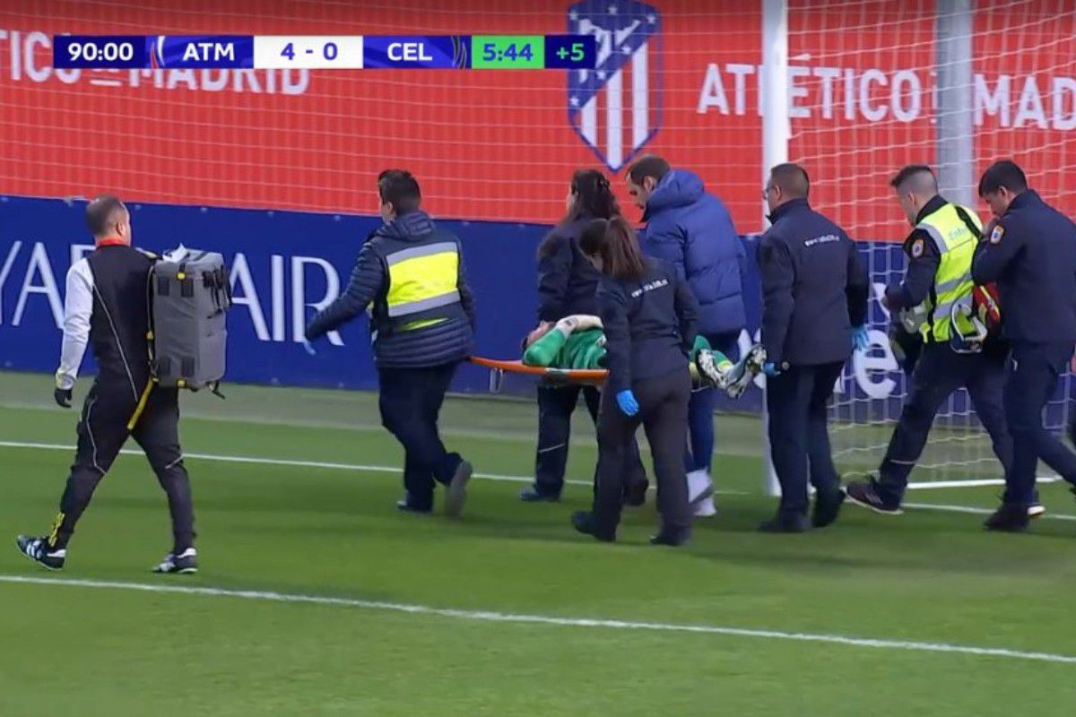 Σοκ στο Ατλέτικο Μαδρίτης – Σέλτικ: Ο τερματοφύλακας των «ροχιμπλάνκος» της Κ-19 κατέρρευσε κατά τη διάρκεια του αγώνα
