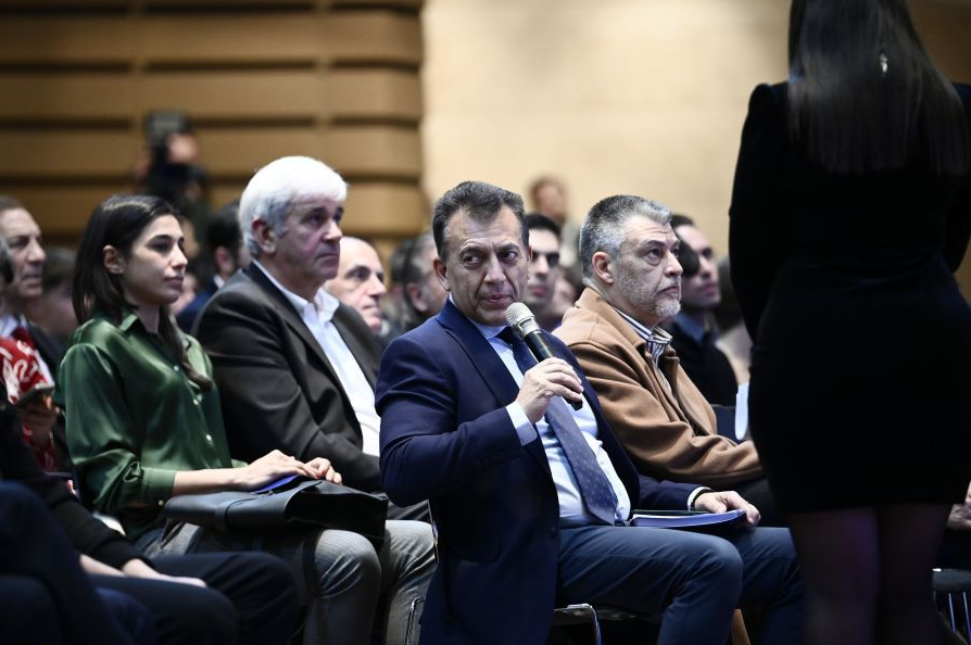 Η έκκληση του προέδρου της Super League 2 προς τον Υπουργό Αθλητισμού: «Ξεκινήσαμε στην ώρα μας δίχως ούτε ένα έσοδο» (vid)