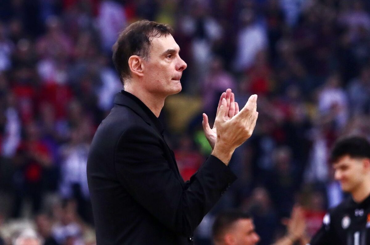 Βράβευσε Μπαρτζώκα και Γκατζούλη το Μαρούσι (vid)